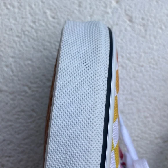 Girl’s rainbow checkered Vans - SIZE 3 - Picture 8 of 10